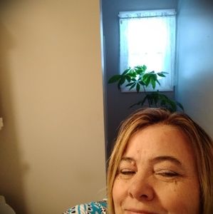 Meet your Posher, Paula